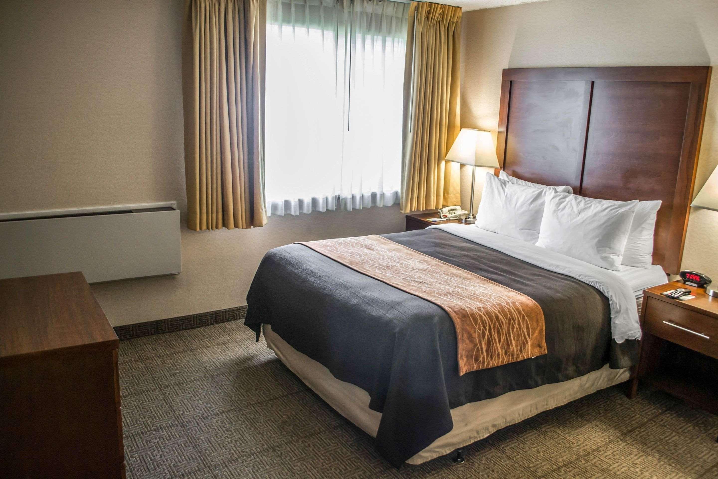 Comfort Inn & Suites Beaverton - Portland West Екстер'єр фото