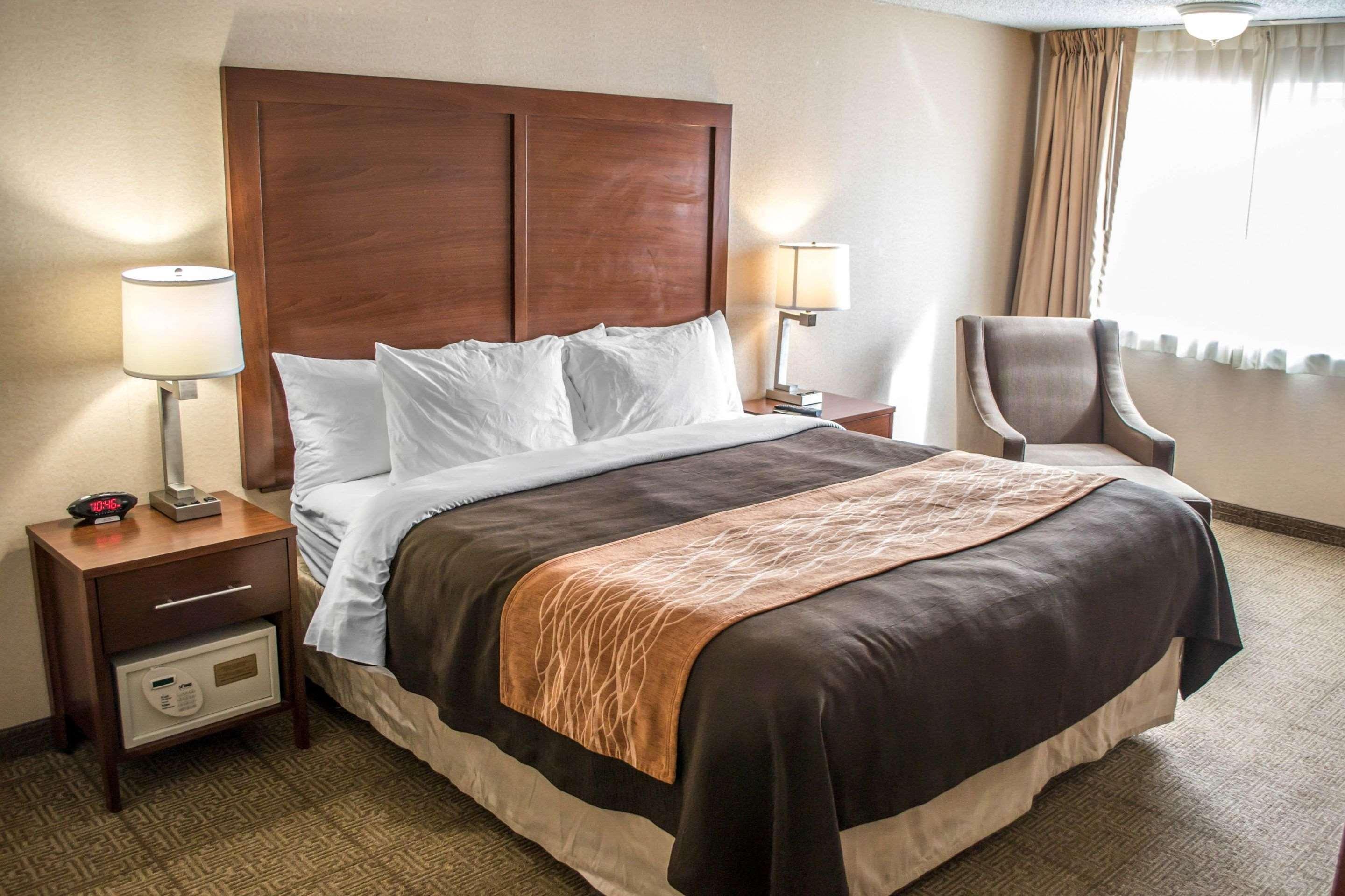 Comfort Inn & Suites Beaverton - Portland West Екстер'єр фото